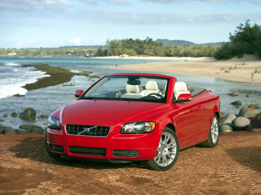  Volvo C70 T5 2005 года  (US) (фото 21 из 30)